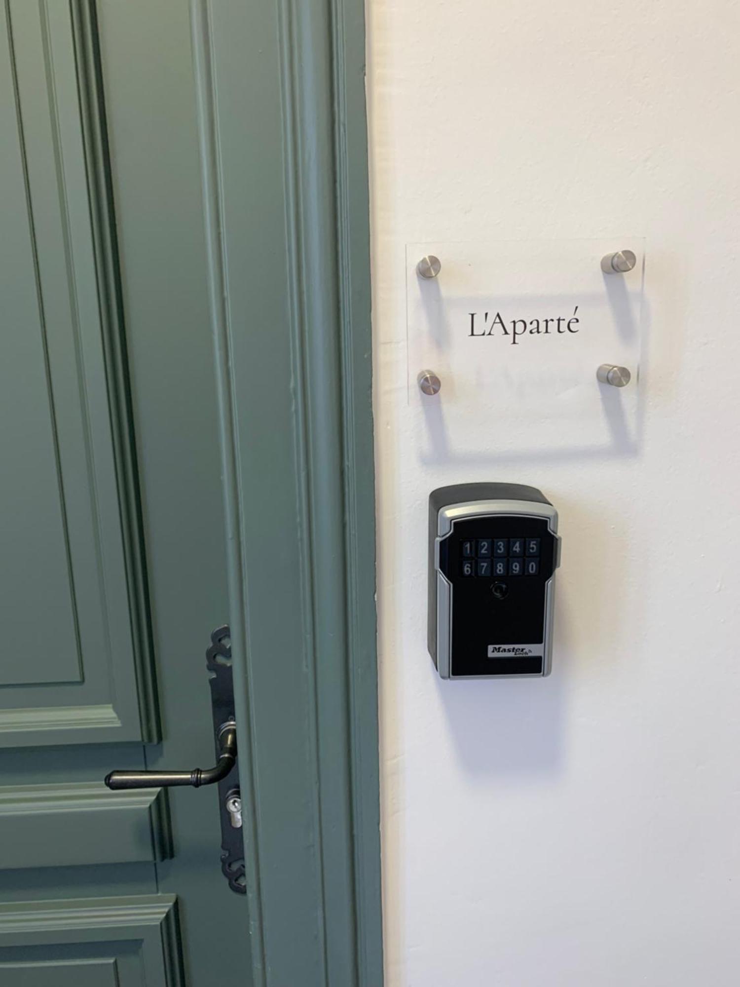 Le Carre Courtois Apartment Luisant Exterior photo